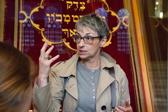 "The Jewish Berlin" - Old Jewish Cemetery brings names and time periods into the story