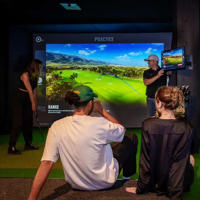 The Ultimate Berlin Golf Bar for Groups, Games & Good Times - Entering EvoGolf: A modern golf lounge in a restored building