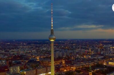 Ticket Admission to Berlin TV Tower - Finding the entrance at Bastian Berlin (Taylorstrasse)