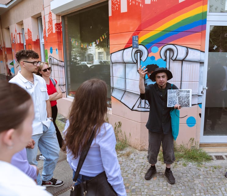 Understanding Kreuzberg: The roots of local (sub)culture - The first guided walk: scenic views and the story behind squatting