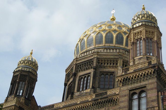 Warnemuende Shore Excursion: Berlin Private Sightseeing Tour from Rostock - Practical notes that help your day go smoother